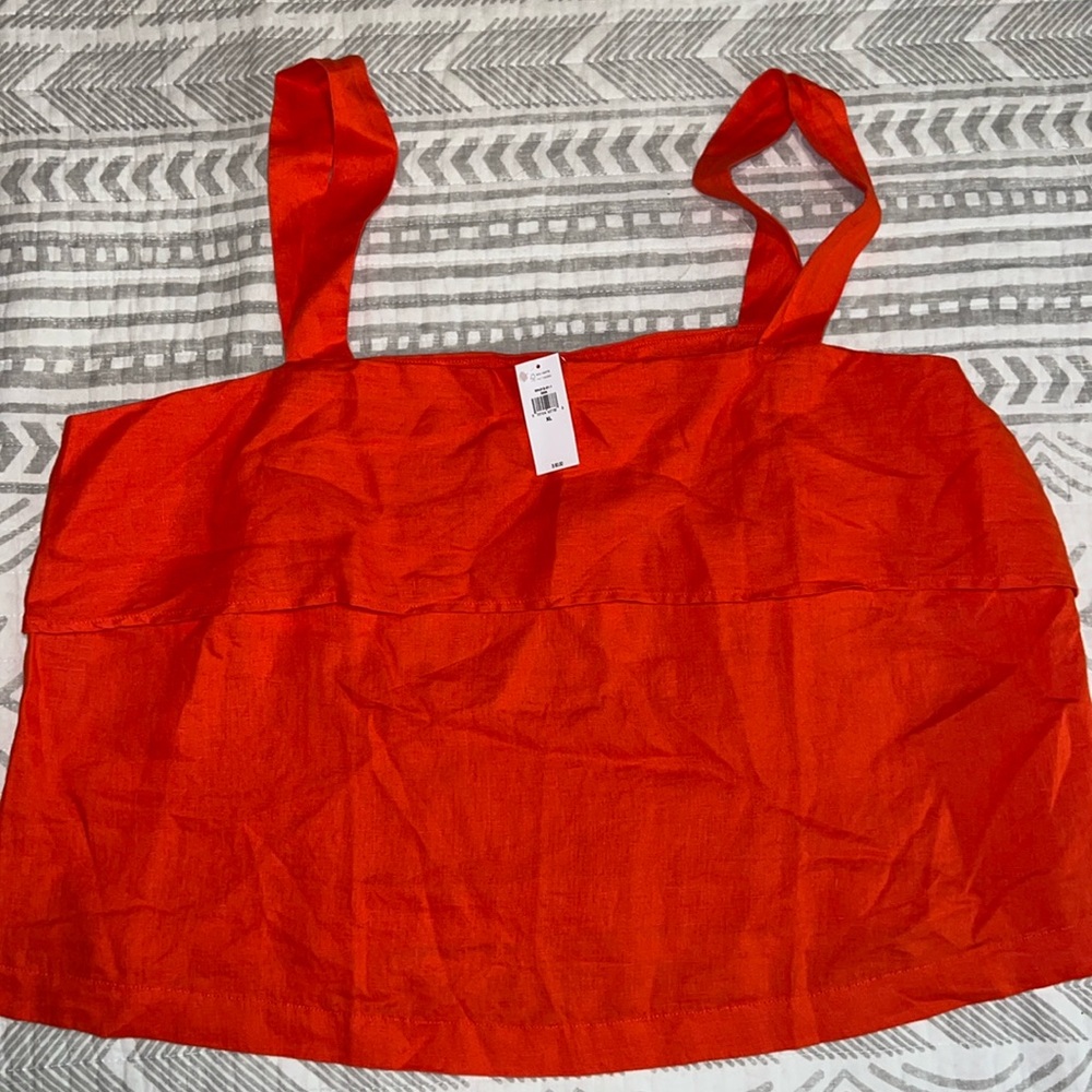 Women’s Banana Republic linen crop
